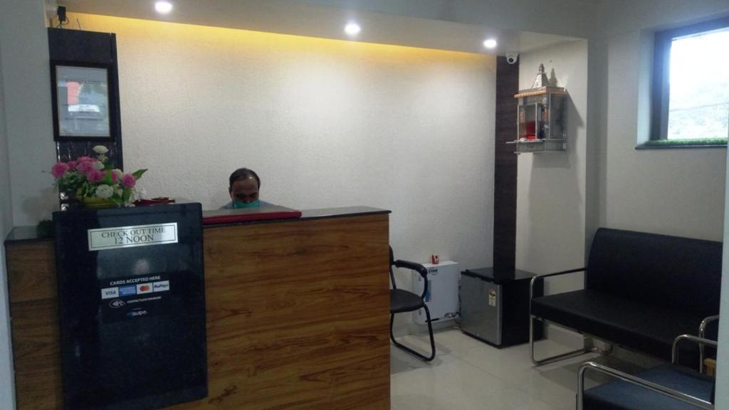 Alankrita Suites & Party Halls Meerut Exterior photo