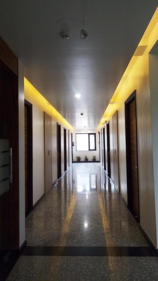 Alankrita Suites & Party Halls Meerut Exterior photo
