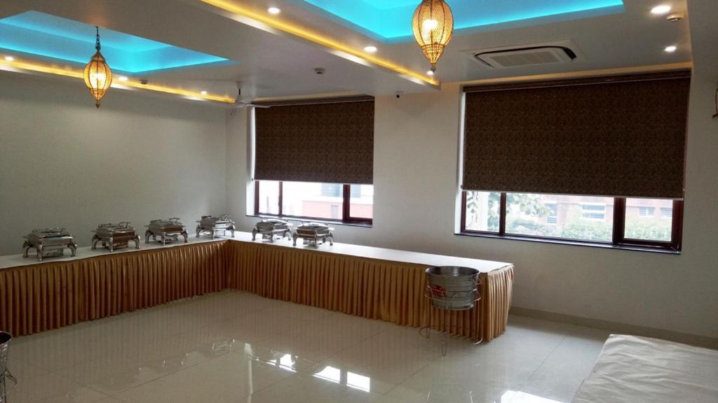Alankrita Suites & Party Halls Meerut Exterior photo