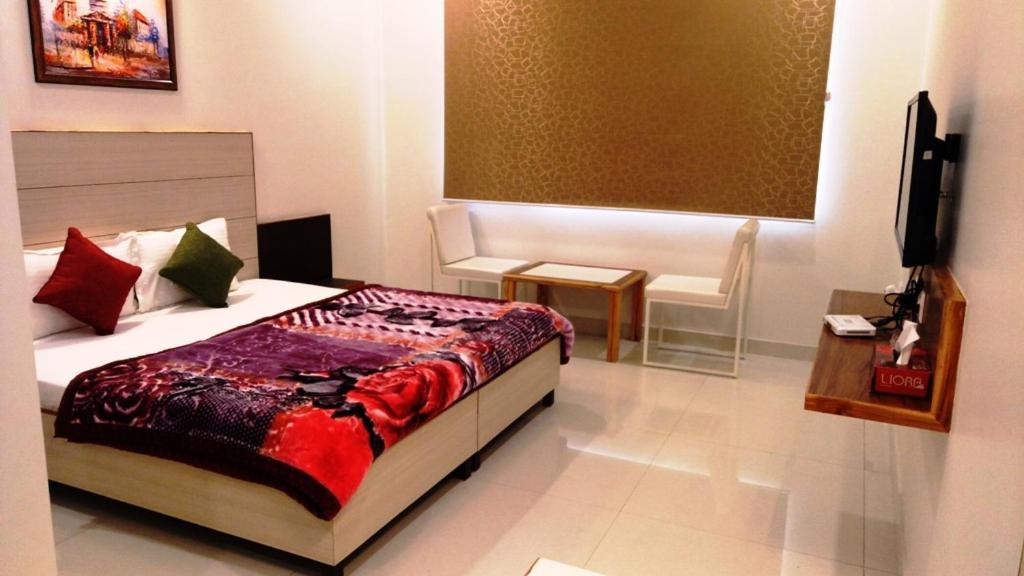 Alankrita Suites & Party Halls Meerut Exterior photo